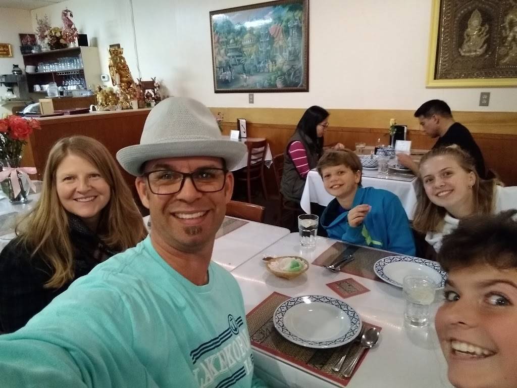 Thai Village Restaurant | restaurant | 670 Gregory Ln f, Pleasant Hill, CA 94523, USA | 9252560289 OR +1 925-256-0289