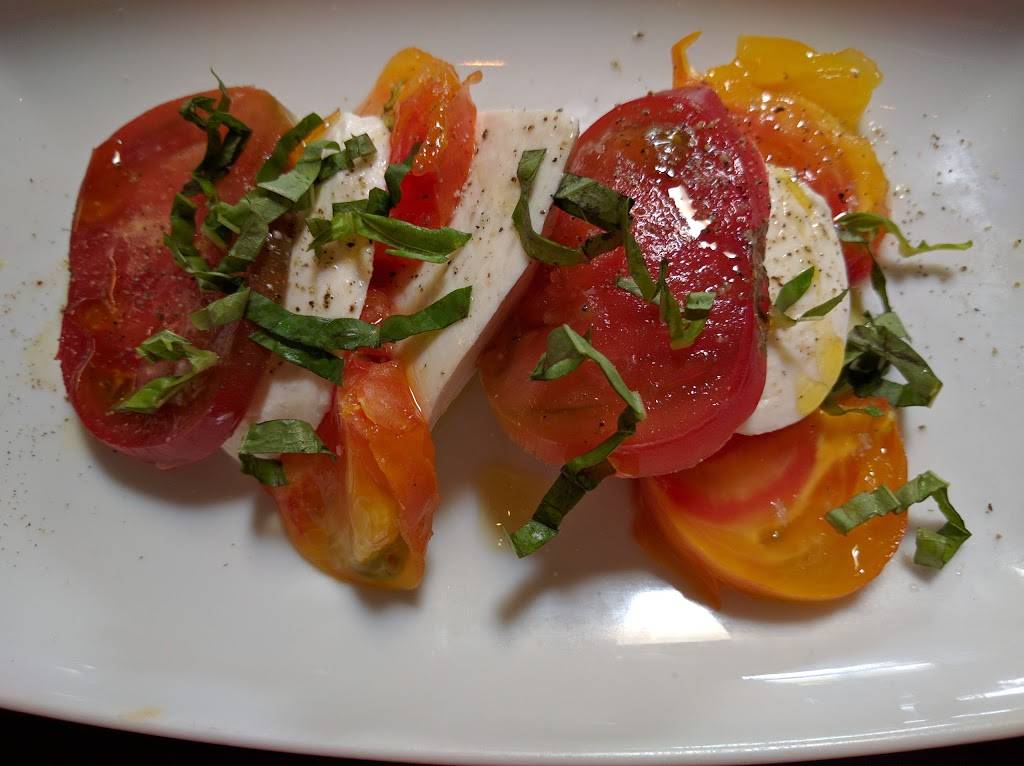 Cantinetta Luca | restaurant | Ocean Ave & Dolores St, Carmel-By-The-Sea, CA 93921, USA | 8316256500 OR +1 831-625-6500