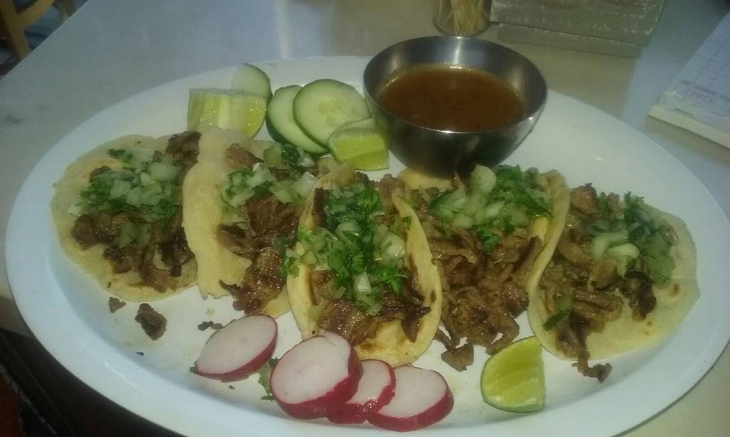 Restaurante "El Manantial" | restaurant | 8221 San Fernando Rd, Sun Valley, CA 91352, USA | 8187145136 OR +1 818-714-5136