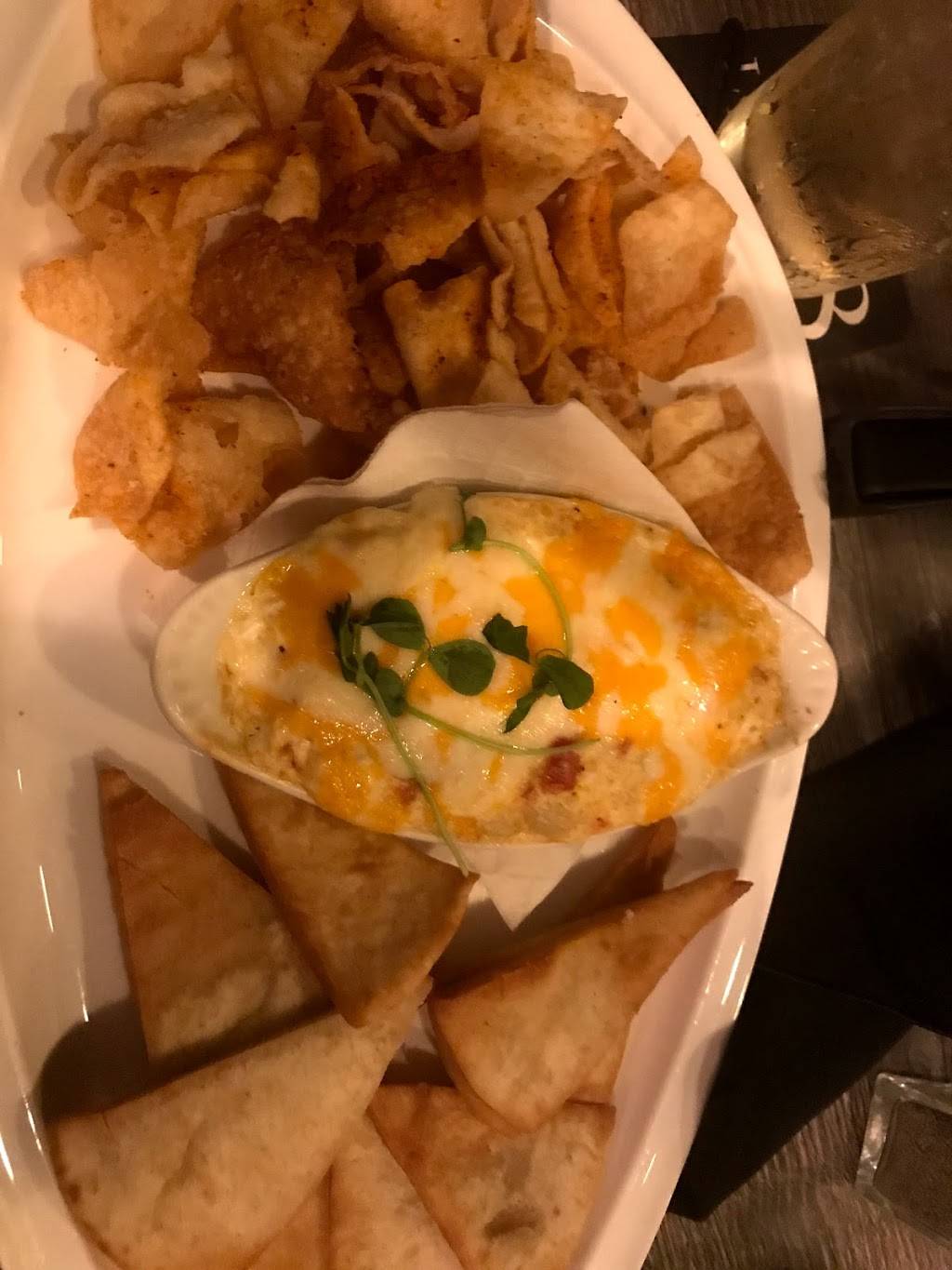 Lot 88 Kitchen | restaurant | 294 Memorial Ave, Orillia, ON L3V 5X9, Canada | 7053258088 OR +1 705-325-8088