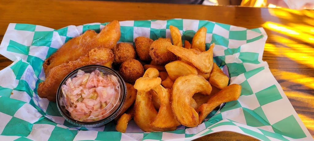 Yarbaritas Sip & Swing | restaurant | 1329 Broadway St, Rockport, TX 78382, USA | 3614508077 OR +1 361-450-8077