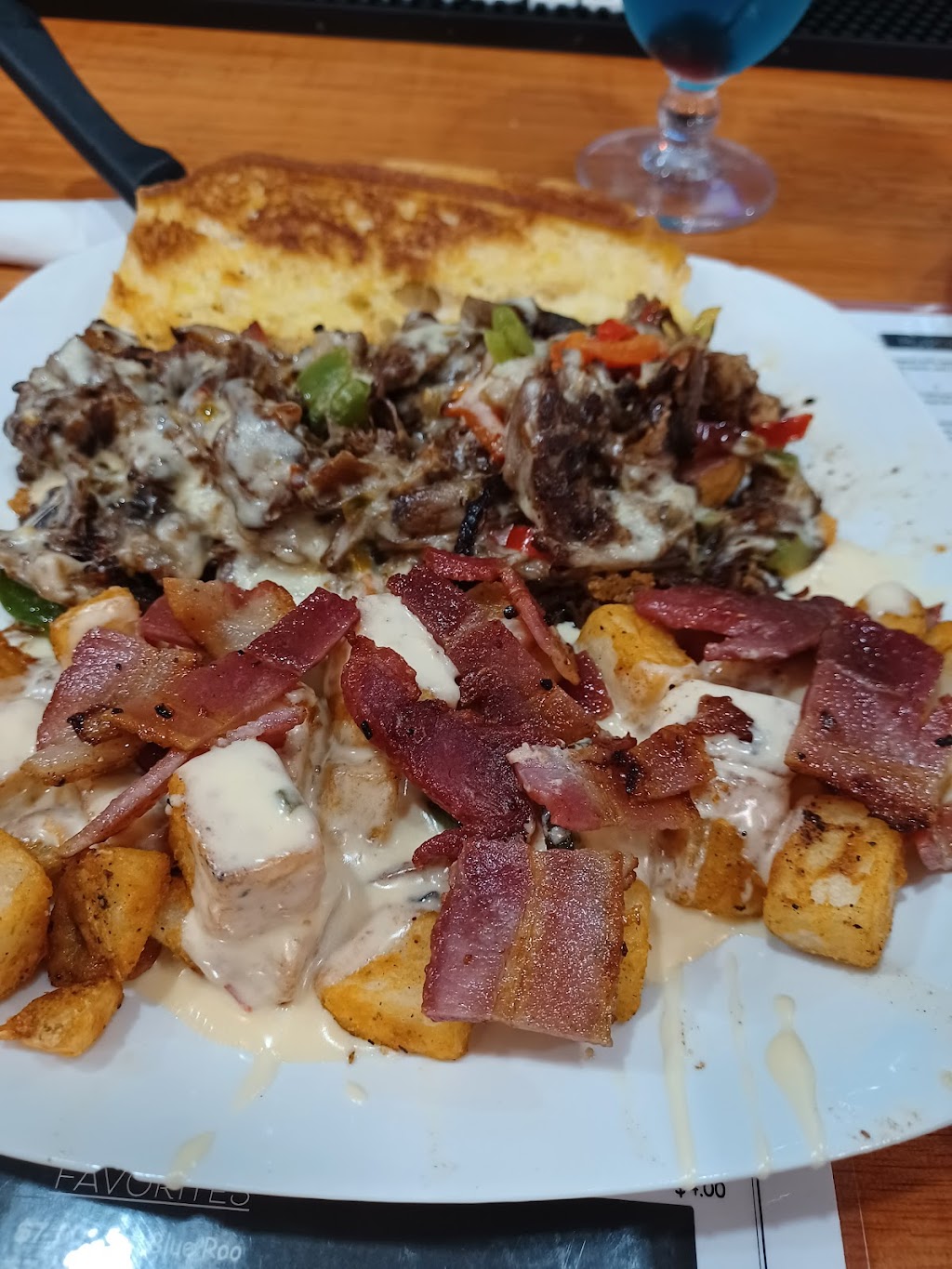 Historic Victory Grill | restaurant | 1104 E 11th St, Austin, TX 78702, USA | 5124013515 OR +1 512-401-3515