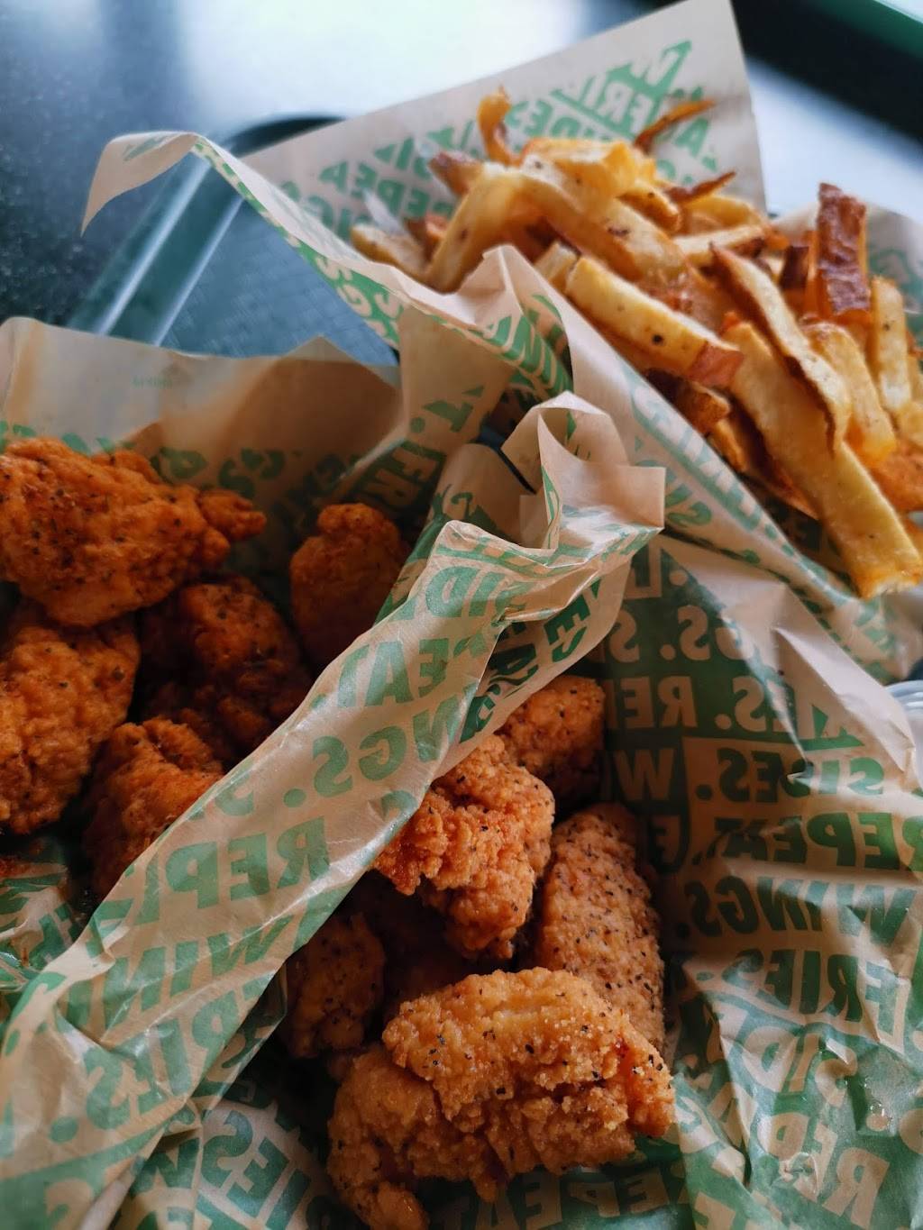 Wingstop | restaurant | 520 N Carrollton Ave, New Orleans, LA 70119, USA | 5045184952 OR +1 504-518-4952