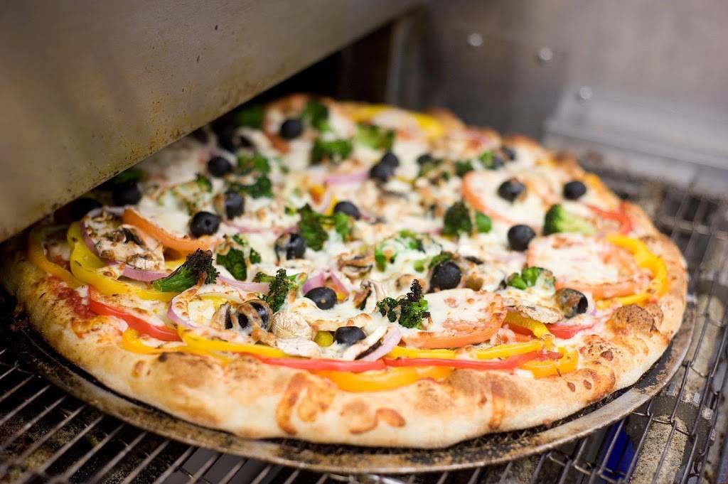 Prime Pizza | restaurant | 304 Union St, Randolph, MA 02368, USA | 7817672211 OR +1 781-767-2211