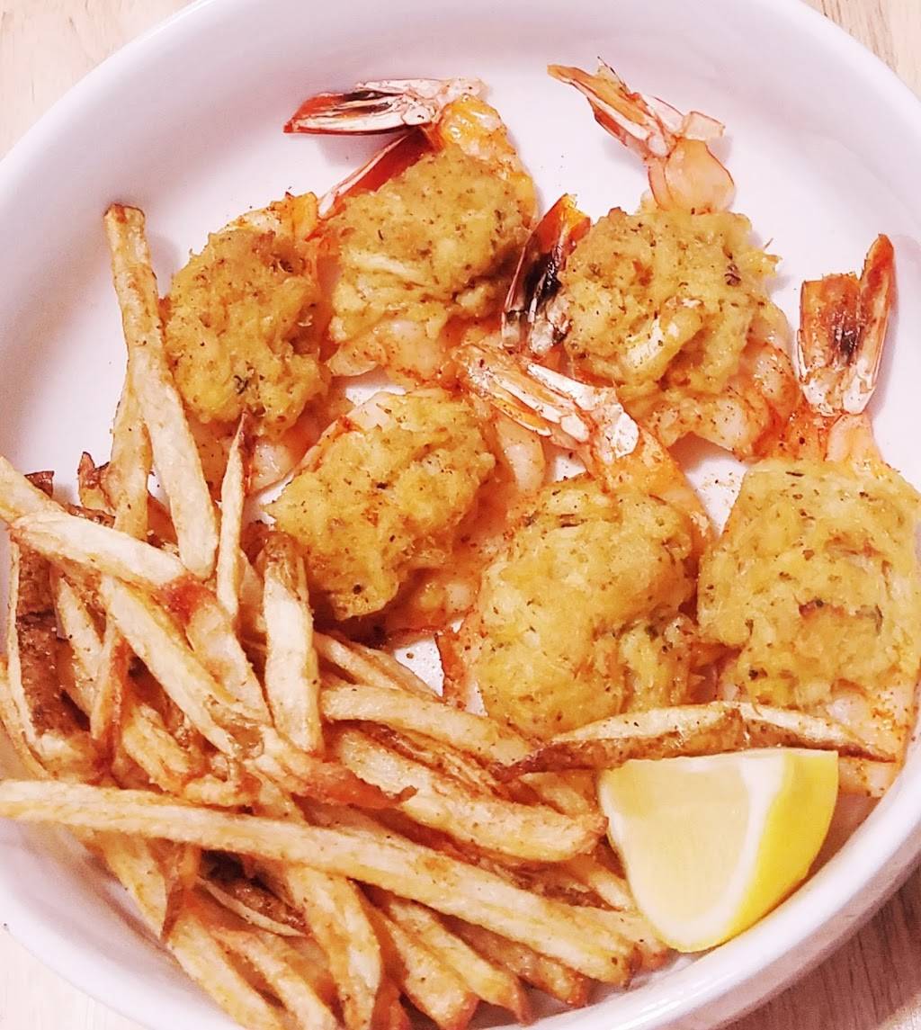 Miss Maryland Crab | restaurant | 3328 Greenmount Ave, Baltimore, MD 21218, USA | 4108009154 OR +1 410-800-9154