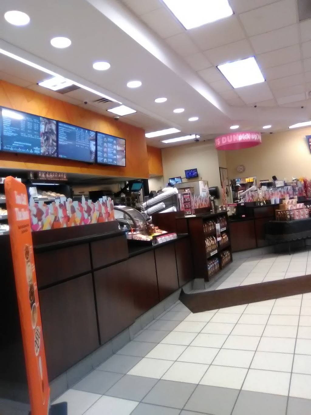 Dunkin Donuts | cafe | 1755 W Addison St, Chicago, IL 60613, USA | 7732484777 OR +1 773-248-4777