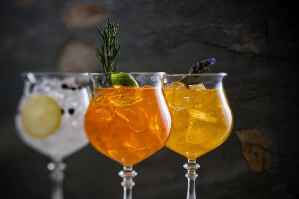 Dahlia Lounge | night club | 1000 Buena Vista Dr, Lake Buena Vista, FL 32830, USA | 4079347639 OR +1 407-934-7639