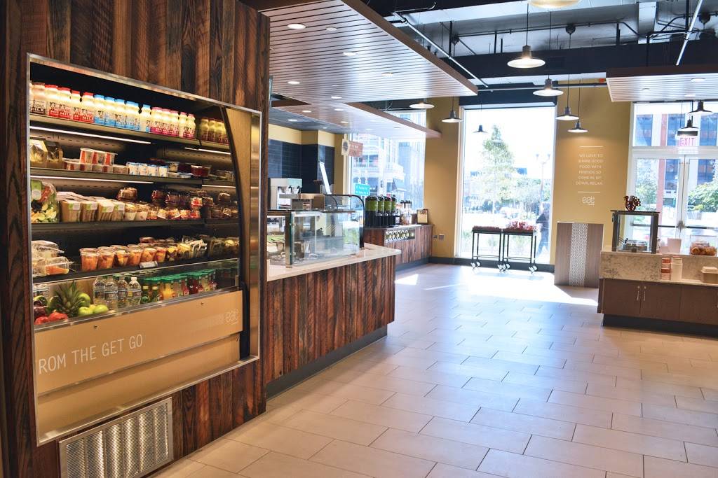 Eat Cafe & Restaurant | restaurant | 1000 N Glebe Rd, Arlington, VA 22201, USA | 7032845790 OR +1 703-284-5790