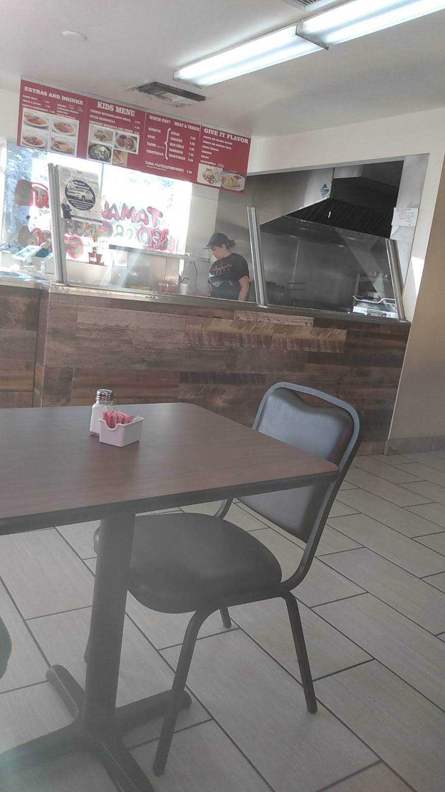 Perfectos Express, Mexican Grill | restaurant | 1055 E Irvington Rd, Tucson, AZ 85714, USA | 5203455257 OR +1 520-345-5257