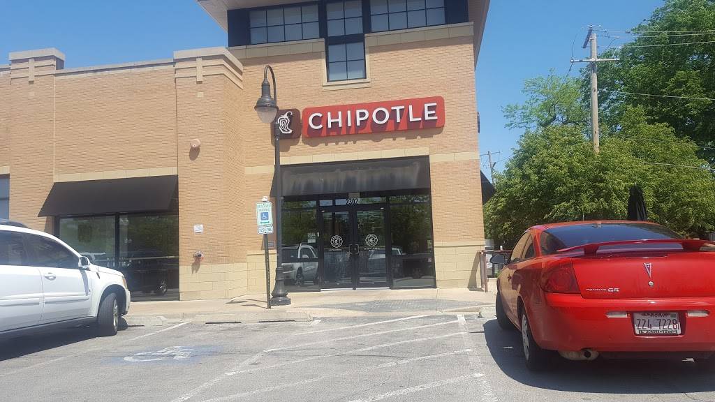 Chipotle Mexican Grill | restaurant | 2302 W 95th St, Chicago, IL 60643, USA | 7732397363 OR +1 773-239-7363