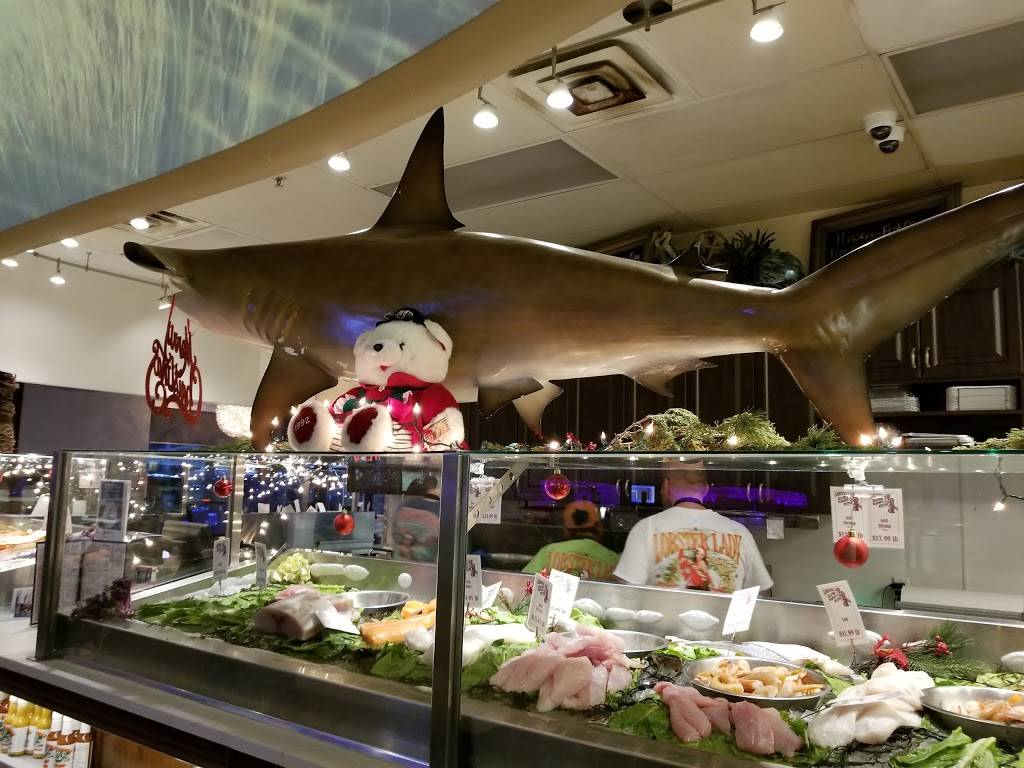 Lobster Lady Seafood Market | restaurant | 1715 Cape Coral Pkwy W #2&3, Cape Coral, FL 33914, USA | 2394710136 OR +1 239-471-0136