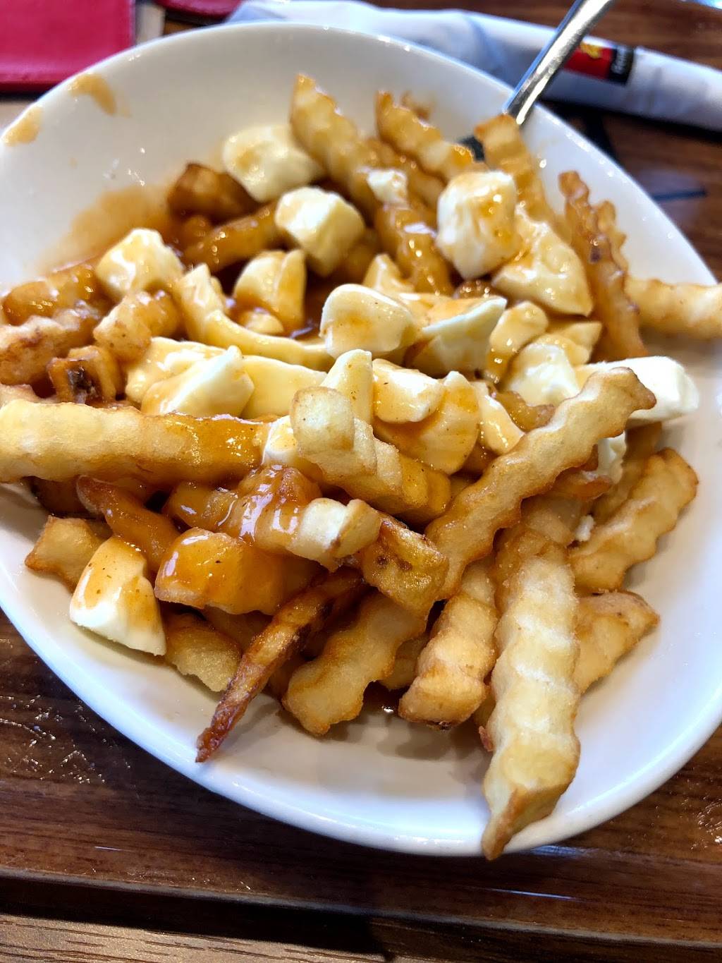 Benny&Co. | restaurant | 1740 Avenue Jules-Verne, Québec, QC G2G 2R1, Canada | 4184254449 OR +1 418-425-4449