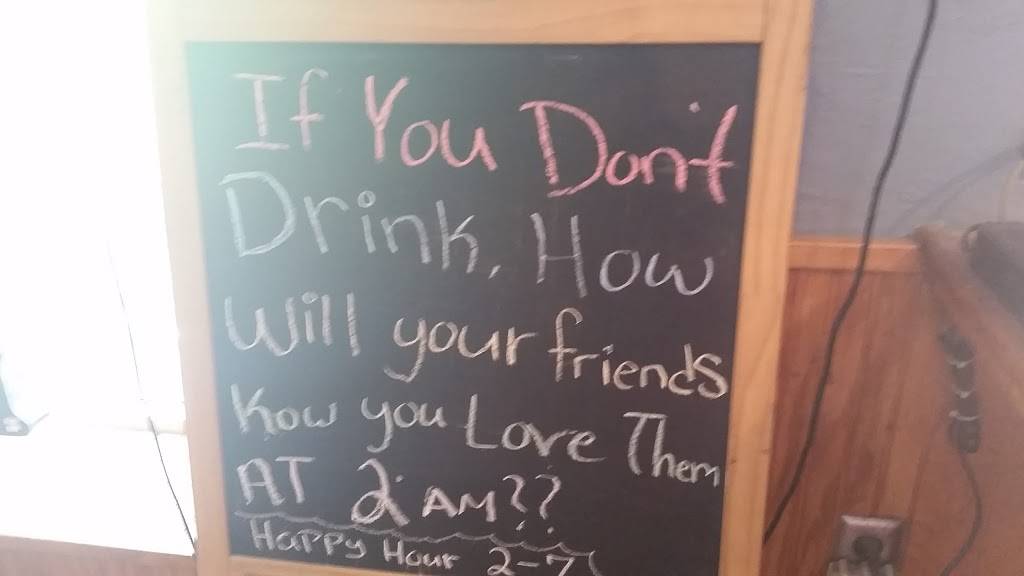 Portside Bar & Grill | restaurant | 242 Traders Cove, Port Jefferson, NY 11777, USA | 6313313390 OR +1 631-331-3390