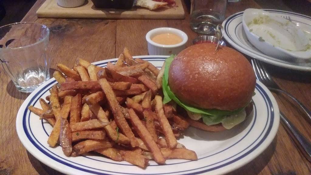 The Good King Tavern | restaurant | 614 S 7th St, Philadelphia, PA 19147, USA | 2156253700 OR +1 215-625-3700