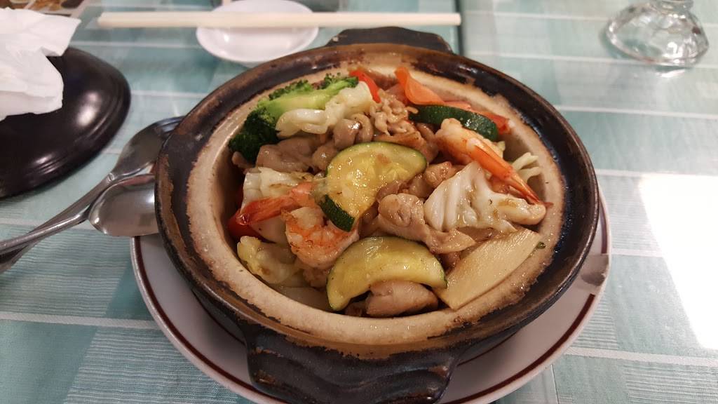 Pho Anh Dao | restaurant | 280 E 18th St, Oakland, CA 94606, USA | 5108361566 OR +1 510-836-1566