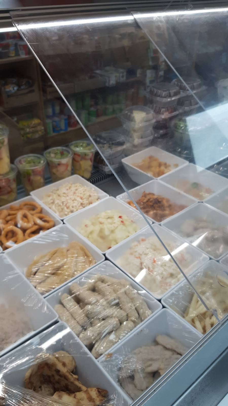 Life Gourmet Deli & Grocery | restaurant | 4418 4th Ave, Brooklyn, NY 11220, USA | 7187686580 OR +1 718-768-6580