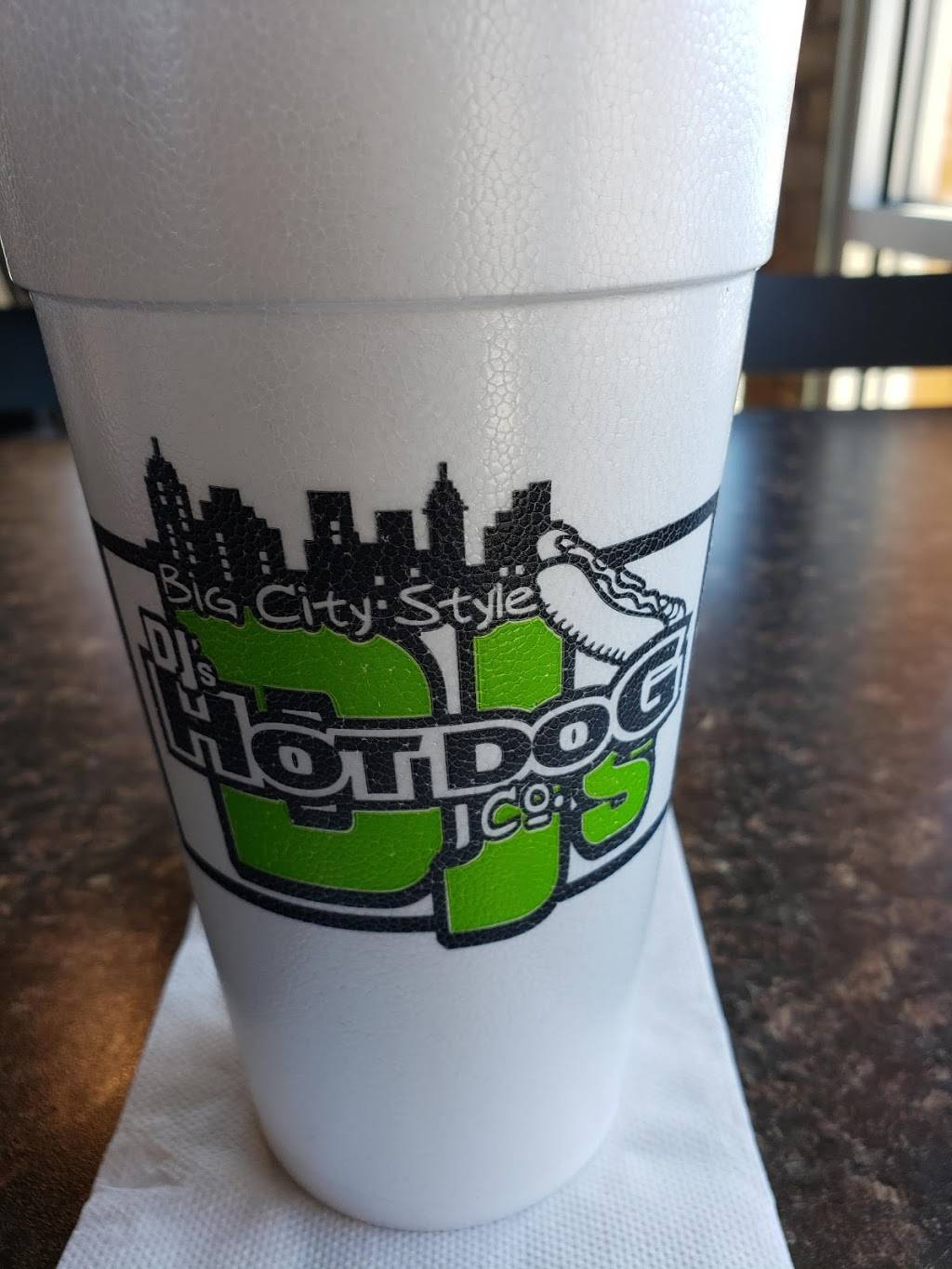 DJs HotDog Co. | restaurant | 4824 S Emerson Ave, Indianapolis, IN 46203, USA | 3179922176 OR +1 317-992-2176
