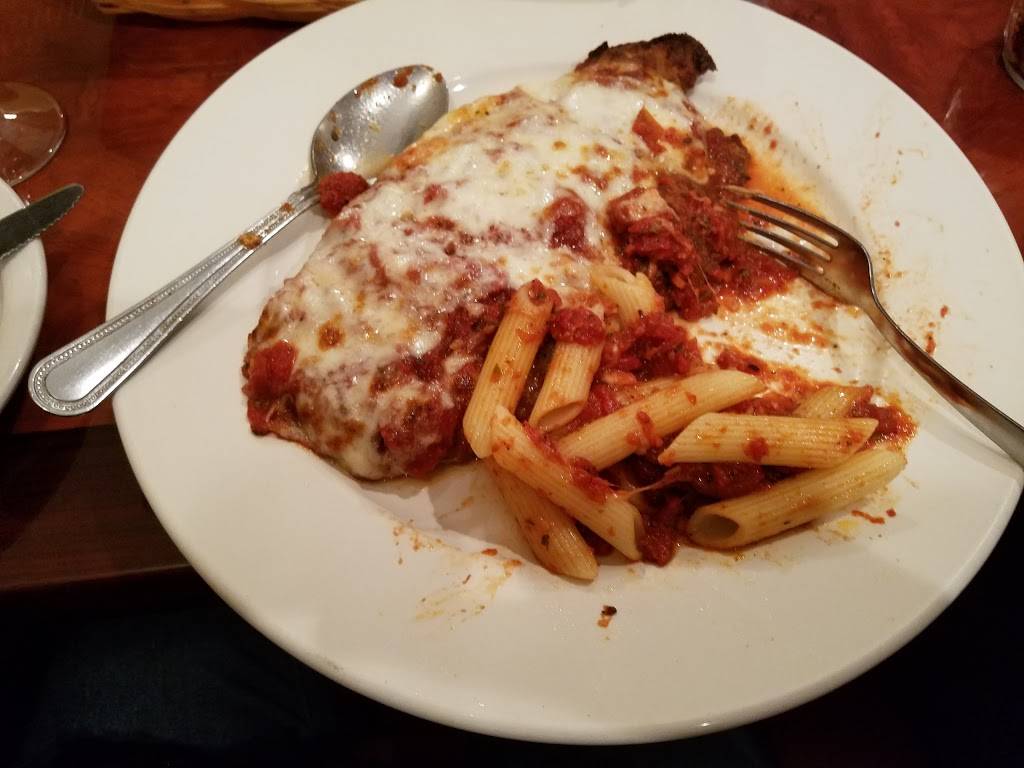 Napolis Italian Restaurant | restaurant | 3969 Teasley Ln, Denton, TX 76210, USA | 9403823344 OR +1 940-382-3344