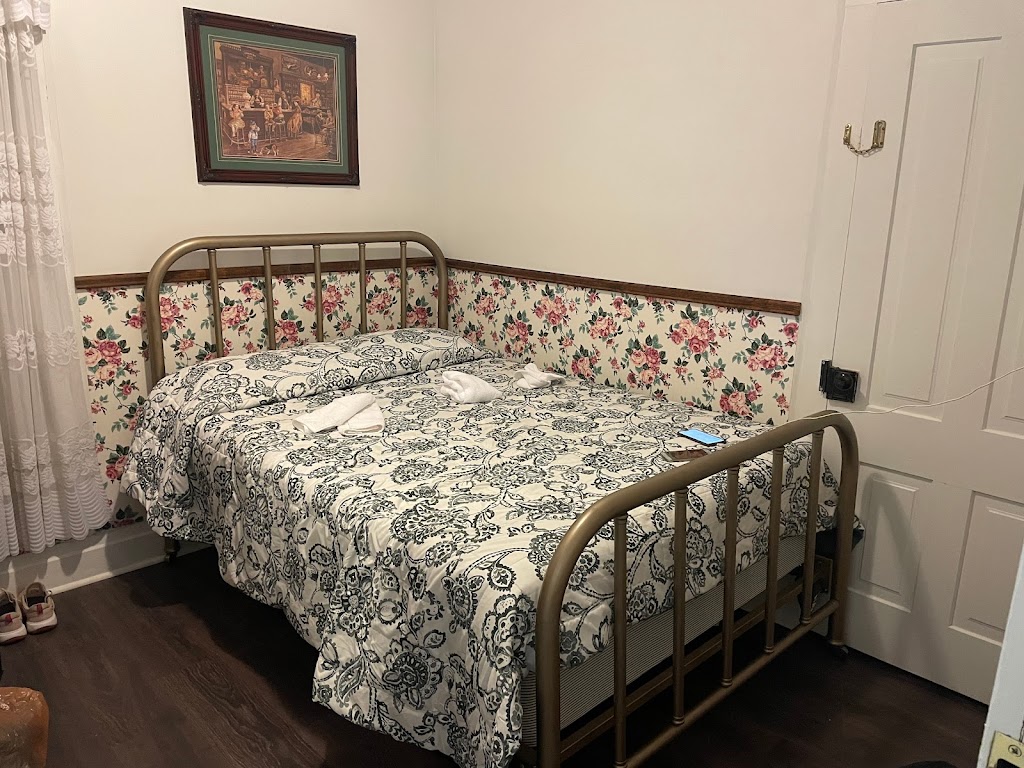 Bridgeport Inn | restaurant | 205 Main St, Bridgeport, CA 93517, USA | 7609327380 OR +1 760-932-7380