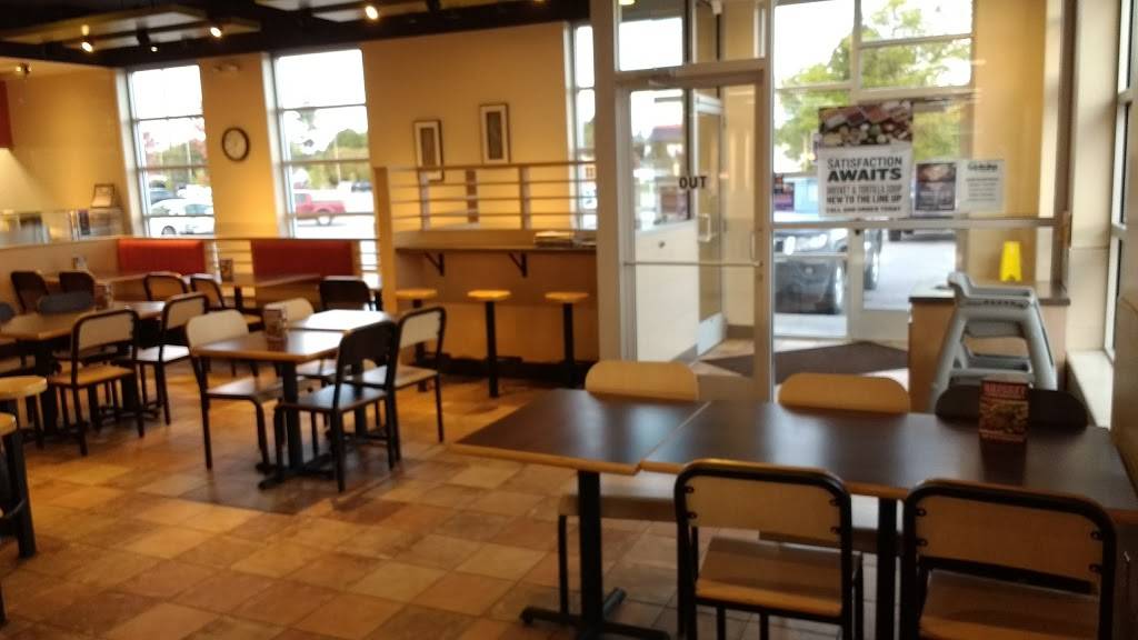 QDOBA Mexican Eats | restaurant | 832 W Main St, Gaylord, MI 49735, USA | 9894482330 OR +1 989-448-2330