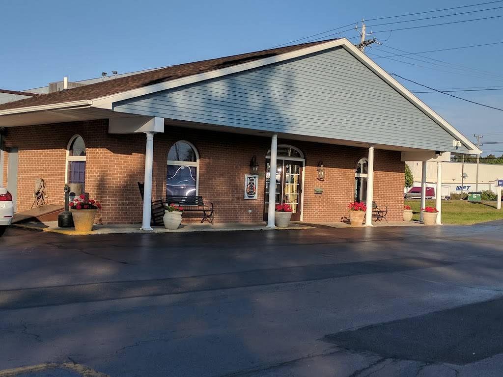 Symeons Greek Restaurant | restaurant | 4941 Commercial Dr, Yorkville, NY 13495, USA | 3157364074 OR +1 315-736-4074