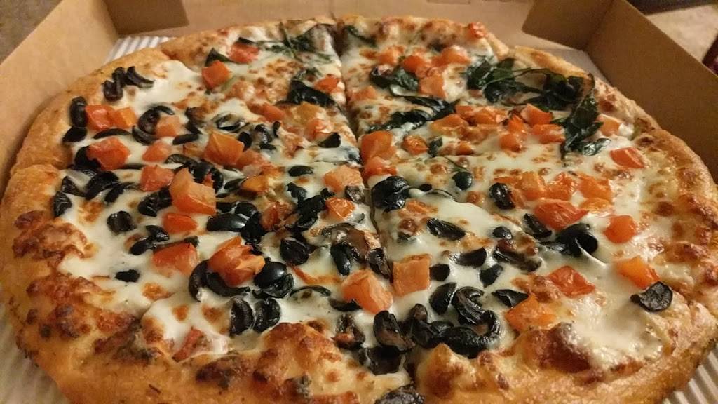 Pizza Hut | restaurant | 9725 Kenwood Rd, Blue Ash, OH 45242, USA | 5139360400 OR +1 513-936-0400