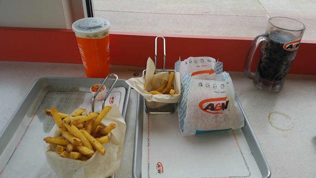 Burger King | restaurant | 4320 Walker Rd, Windsor, ON N8W 3T5, Canada | 5199695223 OR +1 519-969-5223