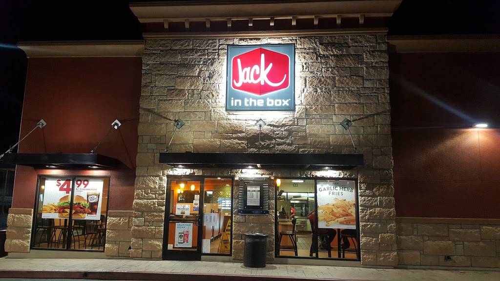 Jack in the Box | restaurant | 3521 Central Ave, Riverside, CA 92506, USA | 9517810832 OR +1 951-781-0832