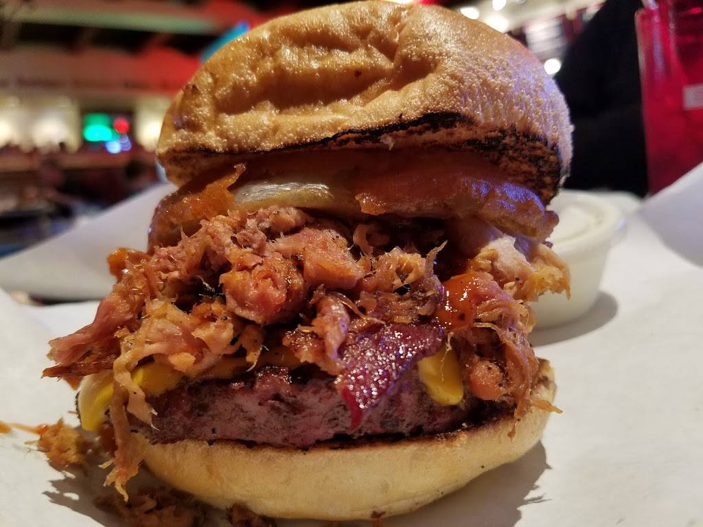 Phils BBQ | restaurant | 579 Grand Ave, San Marcos, CA 92078, USA | 7607591400 OR +1 760-759-1400