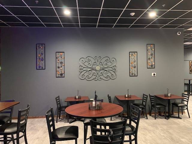 Lucky Bernies - South Chicago Heights | restaurant | 3359 - A Chicago Rd, South Chicago Heights, IL 60411, USA | 7082485406 OR +1 708-248-5406