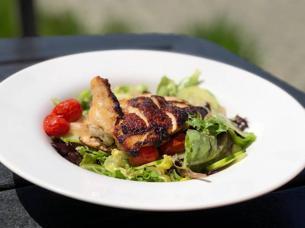 Fox & Rose Fine Provisions | restaurant | 795 Front St, Bay Harbor, MI 49770, USA | 2317532122 OR +1 231-753-2122