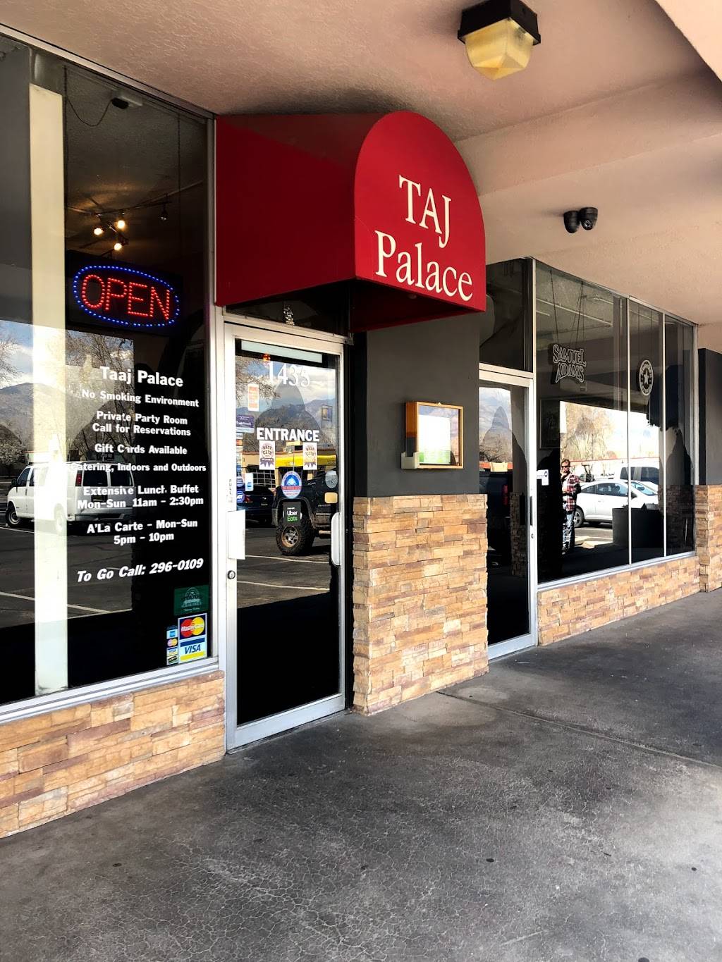 Taaj Palace | restaurant | 1435 Eubank Blvd NE, Albuquerque, NM 87112, USA | 5052960109 OR +1 505-296-0109