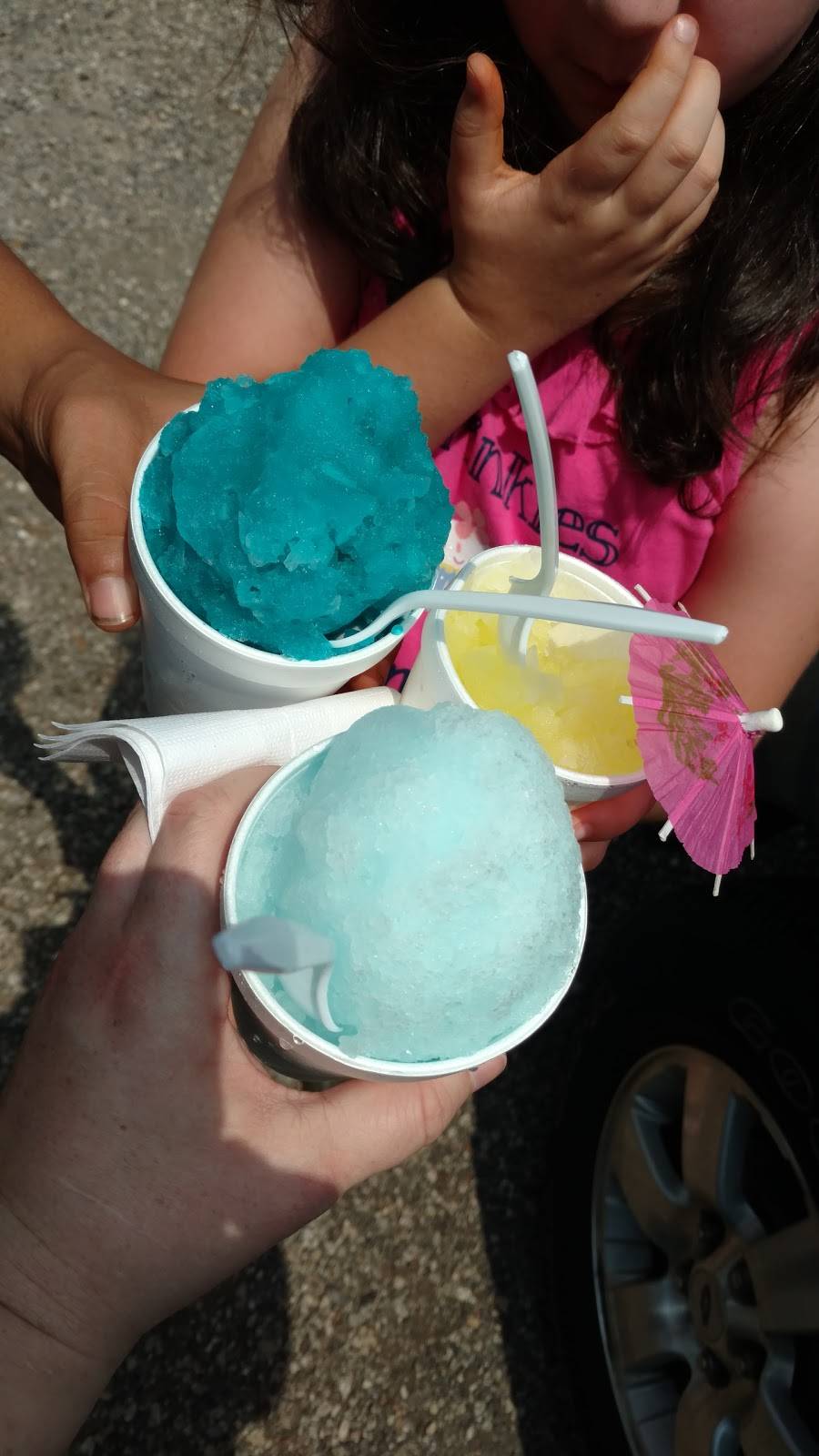 Snow Shack | restaurant | 707 US-79, Henderson, TX 75652, USA | 9036585942 OR +1 903-658-5942