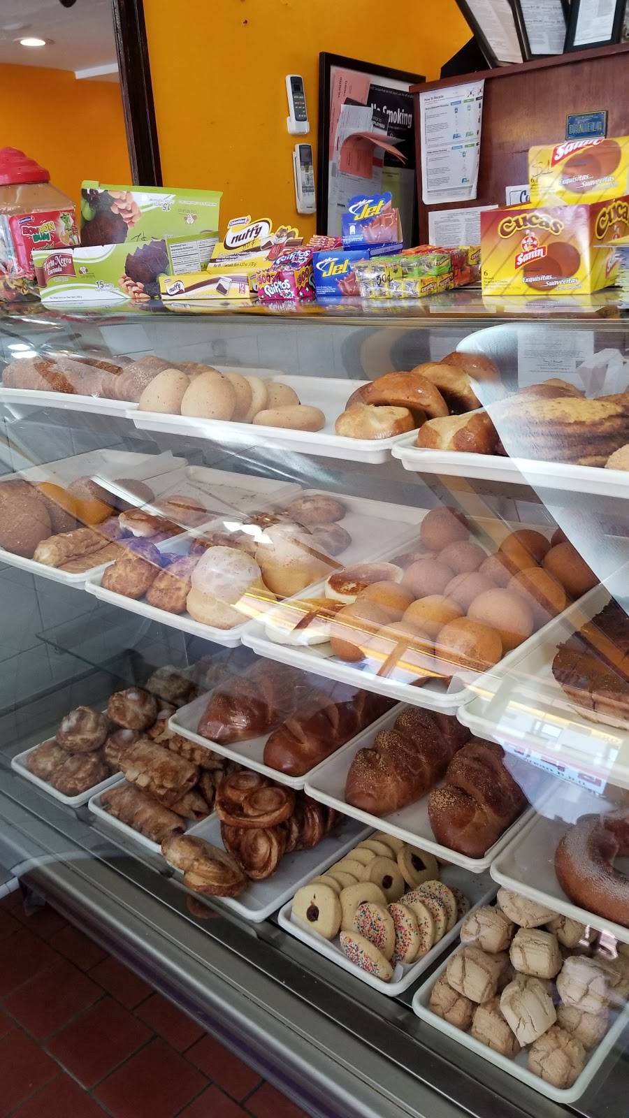 El Recuerdo | restaurant | 14605 34th Ave, Flushing, NY 11354, USA | 7183591370 OR +1 718-359-1370