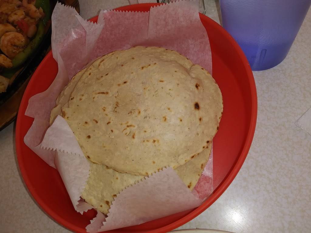 La Kebrada de Palatine | restaurant | 1160 E Dundee Rd, Palatine, IL 60074, USA | 8473481055 OR +1 847-348-1055