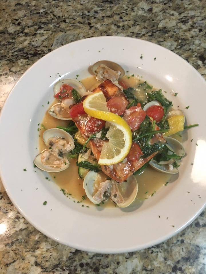 Moravelas Pizzeria | restaurant | 139 Middlesex Ave, Chester, CT 06412, USA | 8605263633 OR +1 860-526-3633