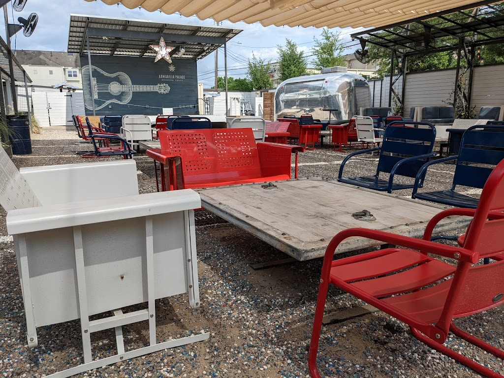 Goode Company Armadillo Palace | restaurant | 5015 Kirby Dr, Houston, TX 77098, USA | 7135269700 OR +1 713-526-9700