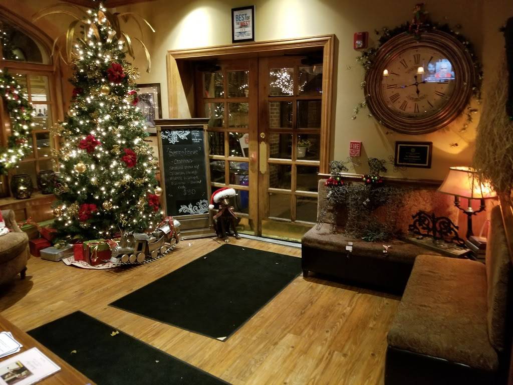 Ivy Restaurant | restaurant | 120 N Hale St, Wheaton, IL 60187, USA | 6306652489 OR +1 630-665-2489