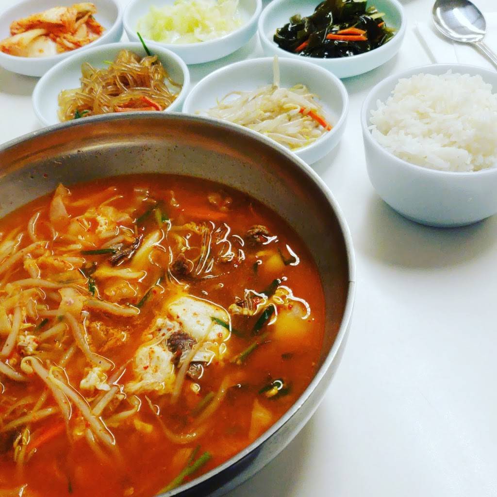 Songs | restaurant | 94-750 Hikimoe St, Waipahu, HI 96797, USA | 8086778080 OR +1 808-677-8080