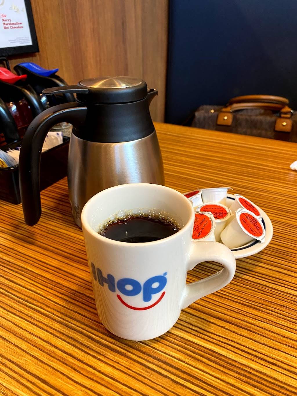 IHOP | restaurant | 869 SW 107th Ave, Miami, FL 33174, USA | 3059250576 OR +1 305-925-0576