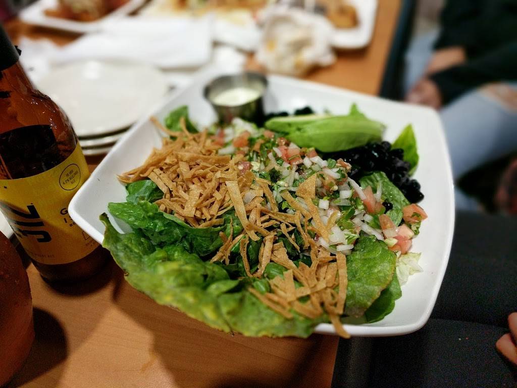 Wild West Grill | restaurant | 1410 Washington St, Waukegan, IL 60085, USA | 8476727669 OR +1 847-672-7669