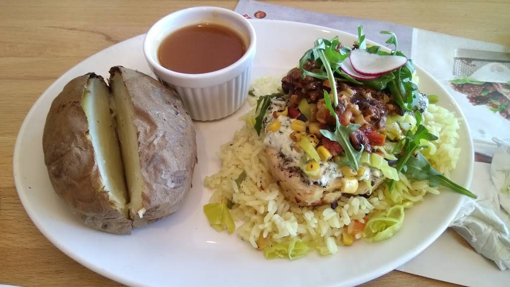 Rôtisserie Scores | restaurant | 120 Boulevard Saint-Joseph, Drummondville, QC J2C 2A8, Canada | 8194785455 OR +1 819-478-5455