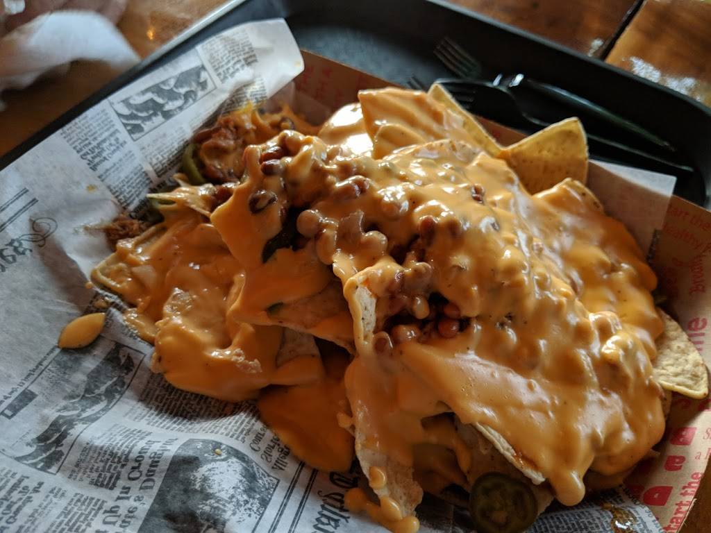 1572 Roadhouse Bar-B-Q | restaurant | 10612 East, OH-73, Waynesville, OH 45068, USA | 5138971572 OR +1 513-897-1572