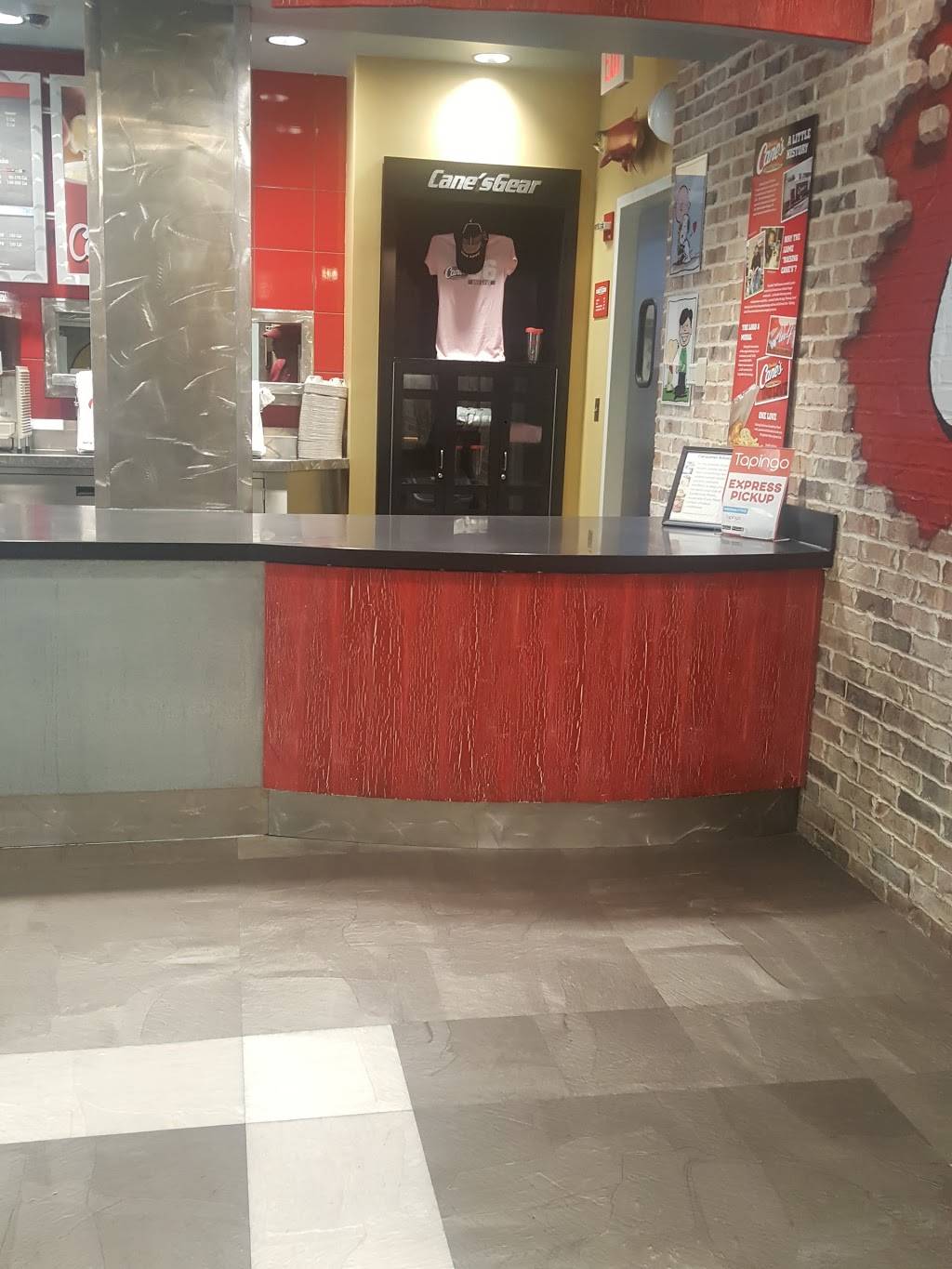 Raising Canes Chicken Fingers | meal takeaway | 210 McCorvey Dr, Tuscaloosa, AL 35487, USA | 2053488577 OR +1 205-348-8577