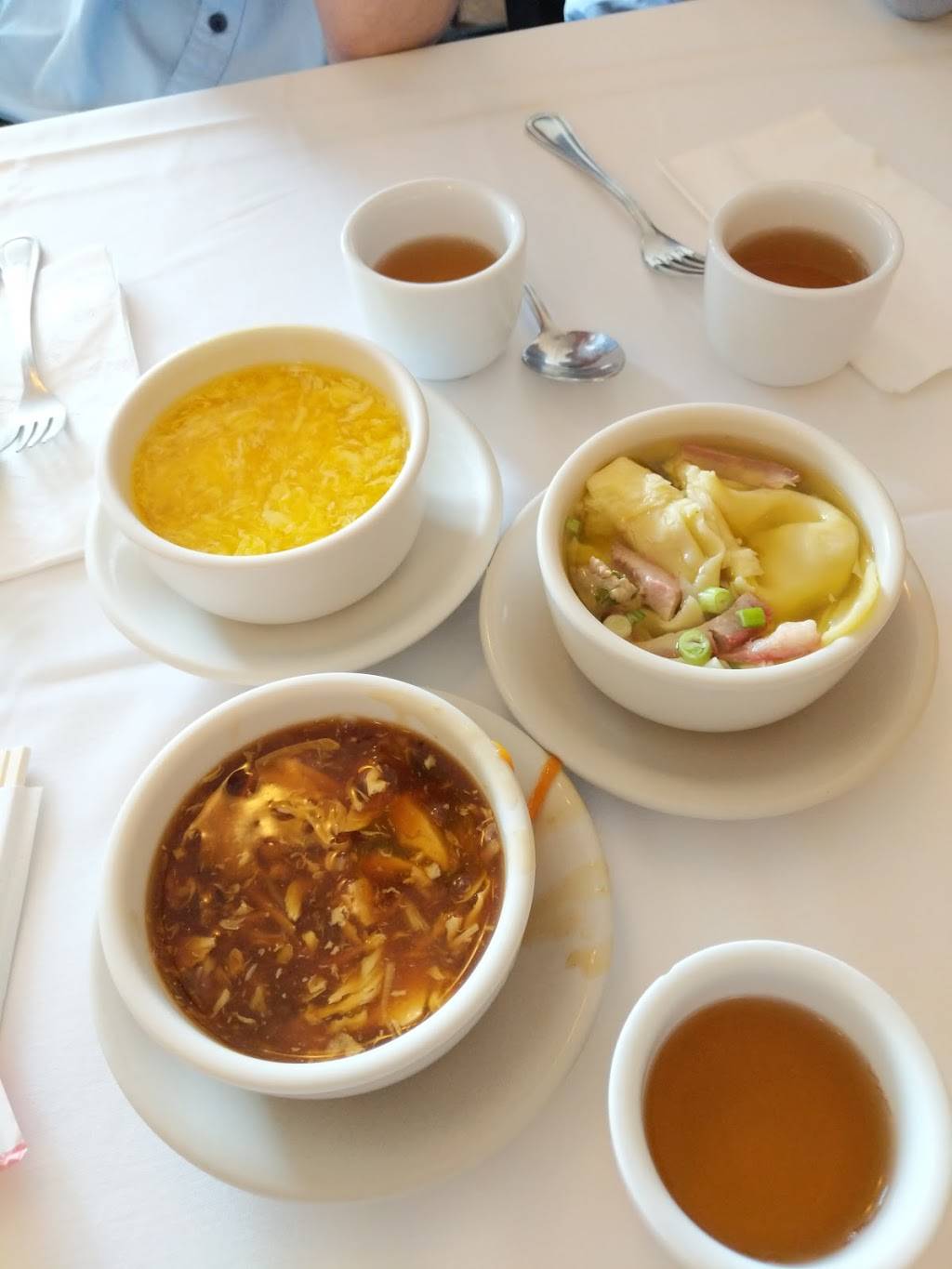 Hong Kong Garden | restaurant | 1760 Easton Ave # 4, Somerset, NJ 08873, USA | 7323565779 OR +1 732-356-5779