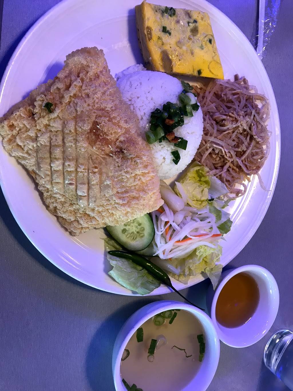 Cơm Tấm Thiên Hương | restaurant | 1111 Story Rd #1086, San Jose, CA 95122, USA | 4082756650 OR +1 408-275-6650