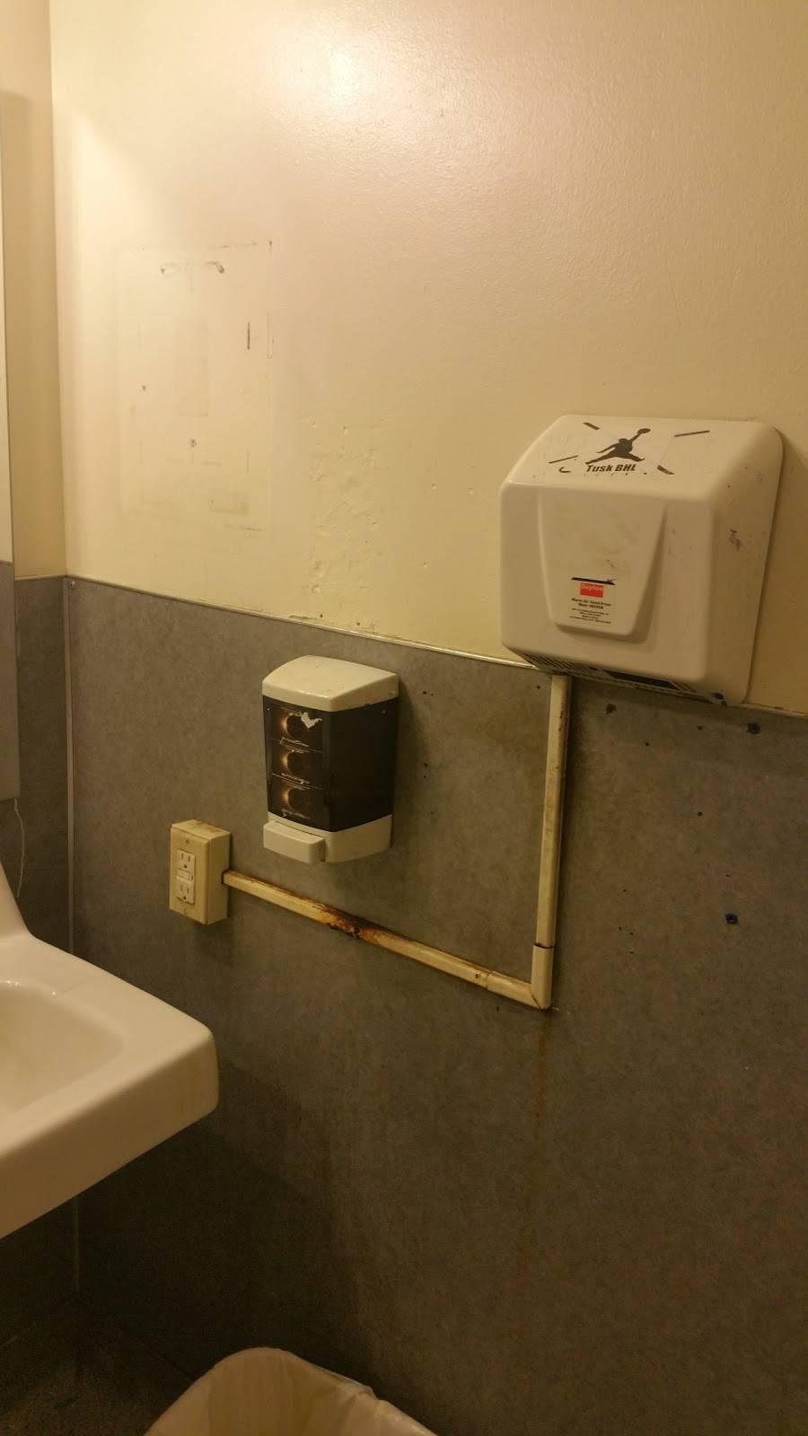 pho than brothers | restaurant | 2021 NW Market St, Seattle, WA 98107, USA | 2067825715 OR +1 206-782-5715