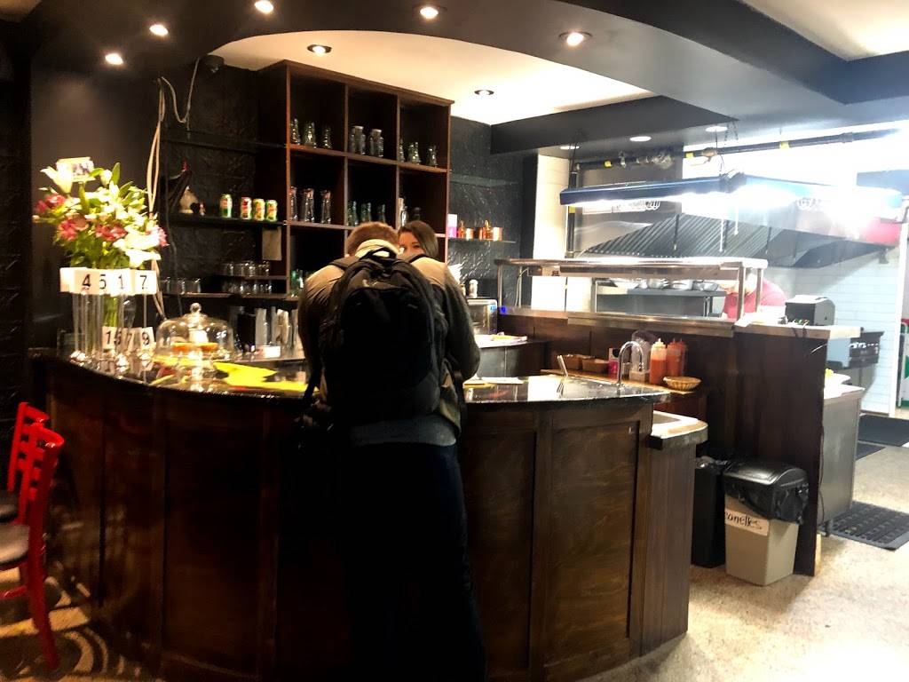 Boca boa grill | restaurant | 1900 Rue Centre, Montréal, QC H3K 1H9, Canada | 5147597474 OR +1 514-759-7474