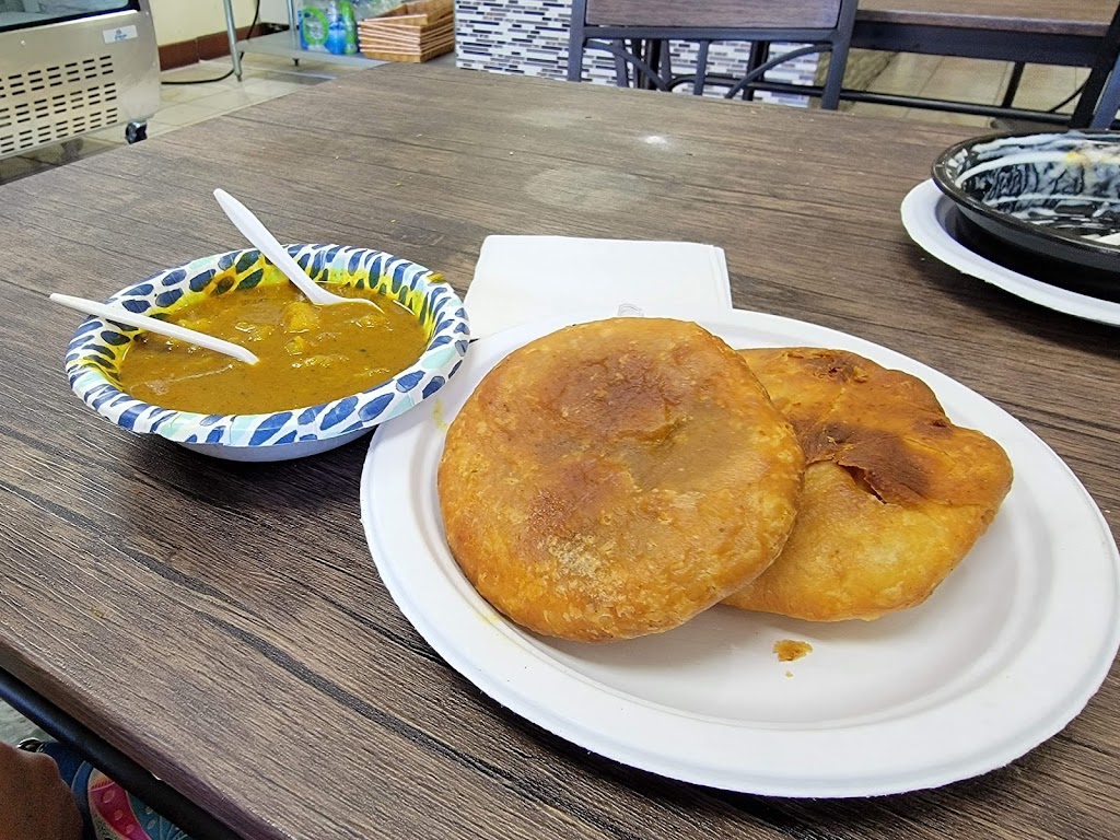 Prems Curry | restaurant | 3005 Silver Creek Rd STE 150, San Jose, CA 95121, USA | 4152729345 OR +1 415-272-9345