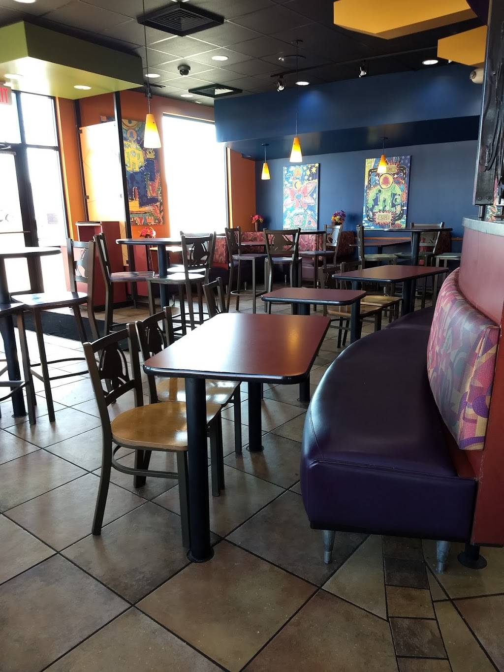 Taco Bell | meal takeaway | 1200 S Opdyke Rd, Pontiac, MI 48341, USA | 2483221203 OR +1 248-322-1203